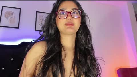 Danna online show from 12/30/24, 04:20