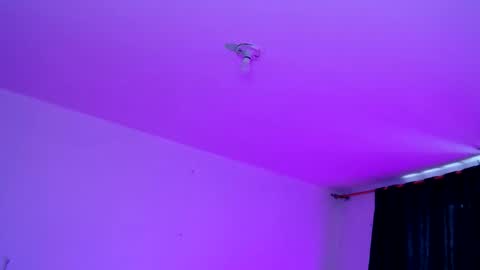 sofia online show from 11/13/25, 07:13