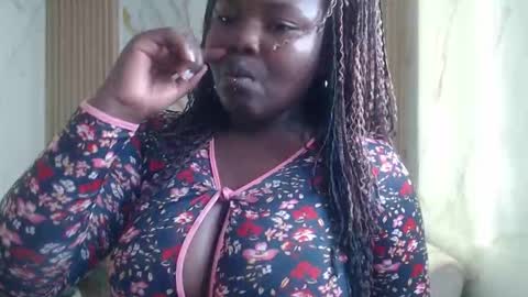 Snapshot of soffia_b chatting on 10/28/25, 03:21 soffia_b online show from 10/28/25, 03:21