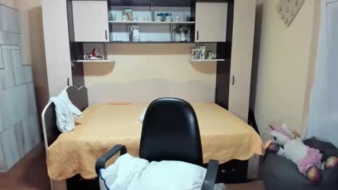 Soffy online show from 01/14/26, 06:19