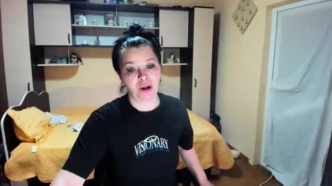 Soffy online show from 03/21/26, 05:12