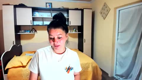 Soffy online show from 05/26/26, 05:03