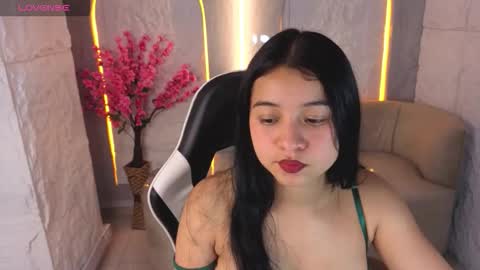 Online 800 to 1400 online show from 12/16/25, 01:16