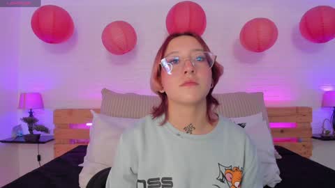 Sofia online show from 12/04/24, 11:41