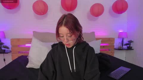 Sofia online show from 12/06/24, 11:33