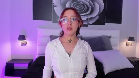 Sofia online show from 12/11/24, 11:41