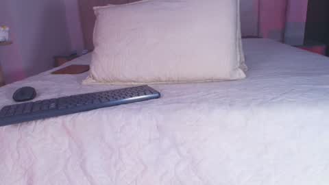 Sofia online show from 11/29/25, 11:57