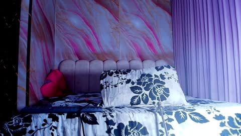 Sofia online show from 04/07/26, 03:07