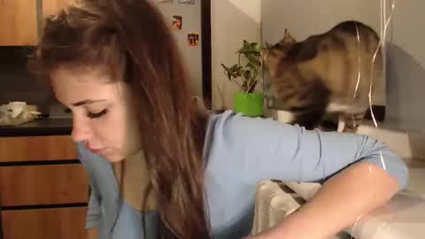 Sofi online show from 03/12/25, 11:01