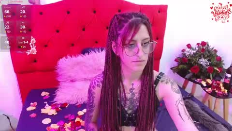 Sofi online show from 02/14/25, 01:02