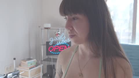 Sofi Mora online show from 12/14/24, 02:31