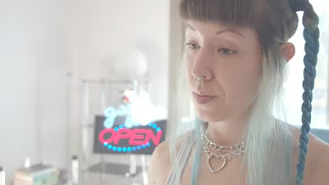 Sofi Mora online show from 01/15/25, 03:07