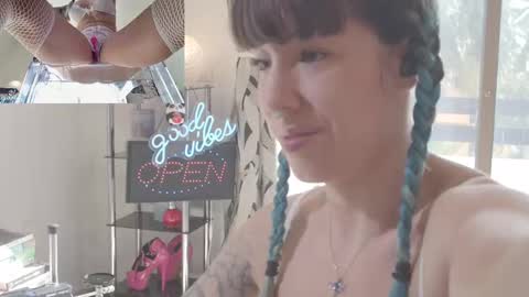 Sofi Mora online show from 03/02/25, 02:54