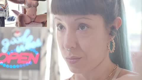 Sofi Mora online show from 10/06/25, 02:25