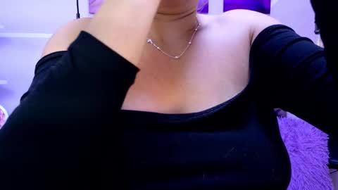 Sofi Noa online show from 01/08/26, 11:23