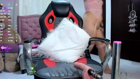 Sofia  online show from 12/02/24, 09:50