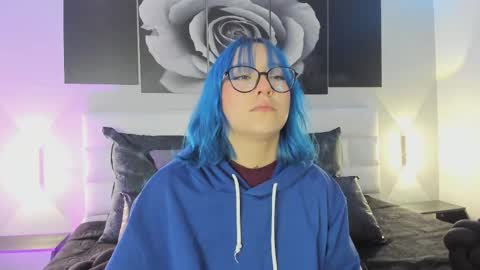 sofi_sp online show from 11/11/25, 11:32