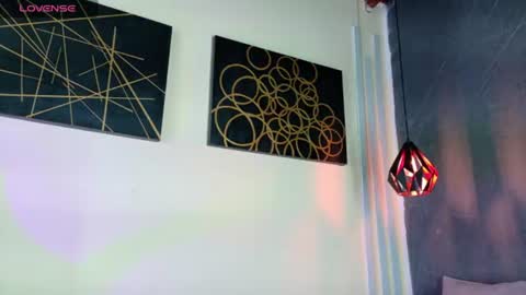 Snapshot of sofi_williams2 chatting on 06/11/26, 02:53 sofi_williams2 online show from 06/11/26, 02:53