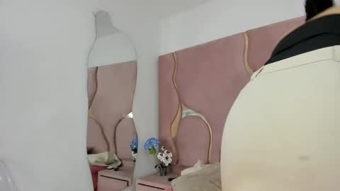 SOFIA online show from 03/19/26, 09:08