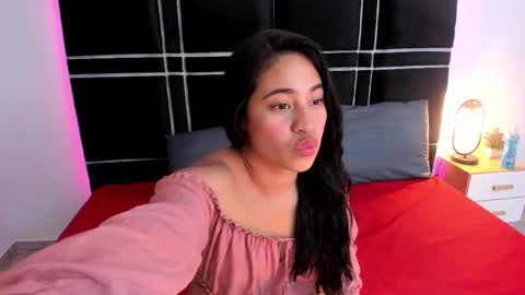 sofia__ll online show from 01/06/26, 07:39