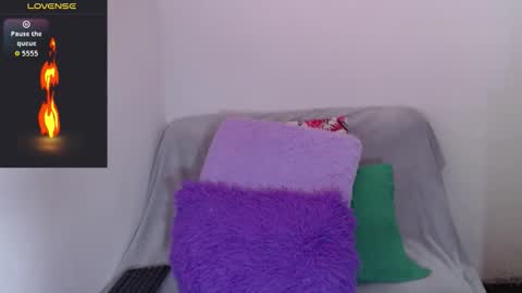 sofia  whitee online show from 11/16/25, 07:47