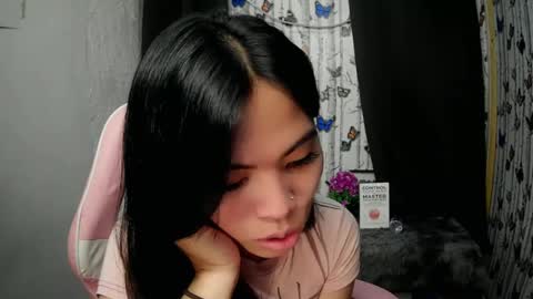 Snapshot of sofia_ava24 chatting on 06/19/26, 06:51 Chady online show from 06/19/26, 06:51