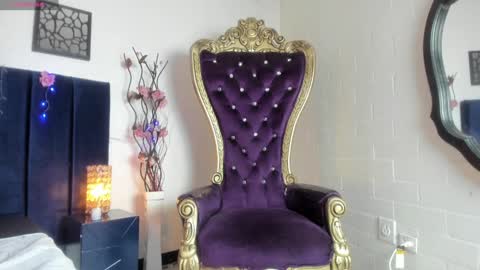 Snapshot of sofia_boobs__ chatting on 12/12/24, 07:04 Sofia online show from 12/12/24, 07:04