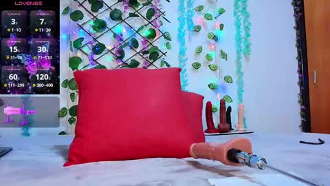 sofia online show from 02/12/25, 06:08