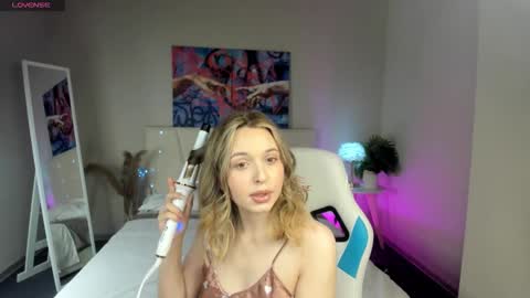 Sofia Gaze online show from 01/12/26, 02:39