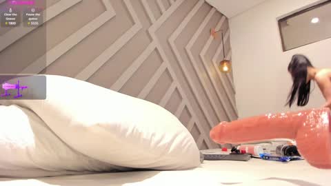 Sofia  online show from 01/21/25, 11:13