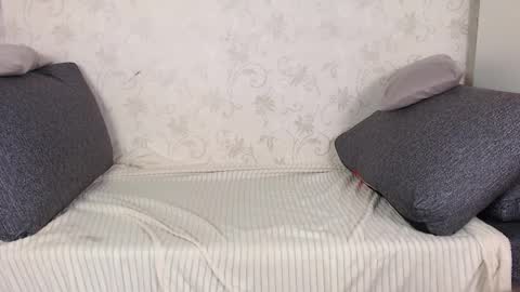 Sofia here online show from 04/06/26, 12:08