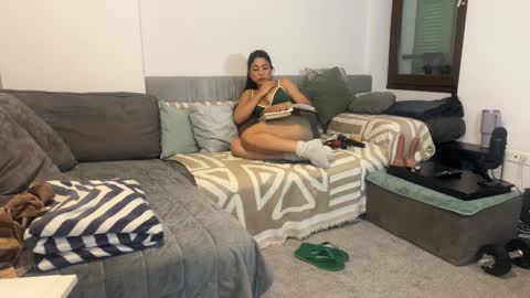 sofia_juicyass online show from 11/04/25, 02:27