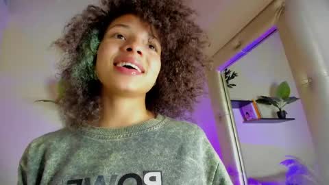 S O F I A  online show from 04/18/26, 10:10