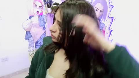 sofia_lara28 online show from 05/19/26, 01:17