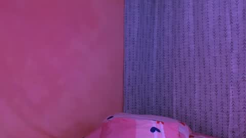 Snapshot of sofia_mark20 chatting on 02/08/25, 06:44 Sofia online show from 02/08/25, 06:44