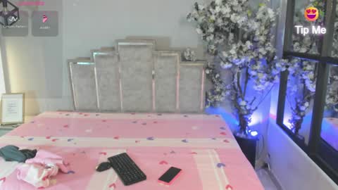 Sofia  online show from 05/30/26, 07:33