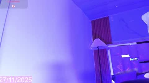 Snapshot of sofia_mattwers chatting on 11/27/25, 10:45 Sofia online show from 11/27/25, 10:45