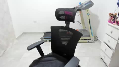 Snapshot of sofia_new chatting on 09/21/25, 02:46 sofia_new online show from 09/21/25, 02:46