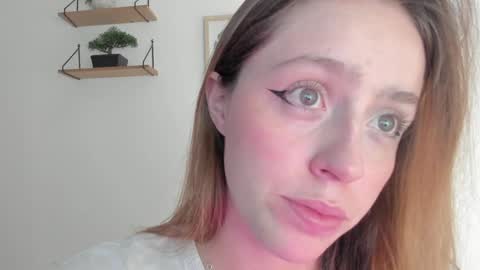 Snapshot of sofia_palacios_ chatting on 01/15/25, 02:49 online show from 01/15/25, 02:49