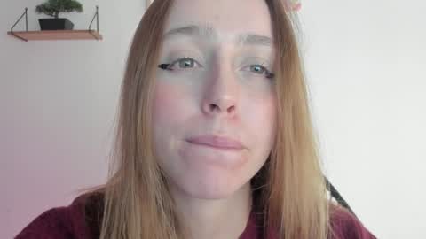 Snapshot of sofia_palacios_ chatting on 01/18/25, 06:34 online show from 01/18/25, 06:34