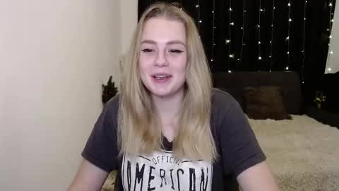 sofia_rosemary online show from 12/23/24, 02:28