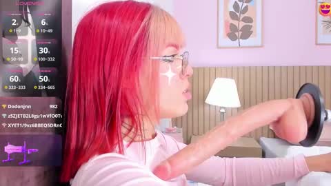 Snapshot of sofia_shadow chatting on 10/02/25, 04:41 Sofia online show from 10/02/25, 04:41