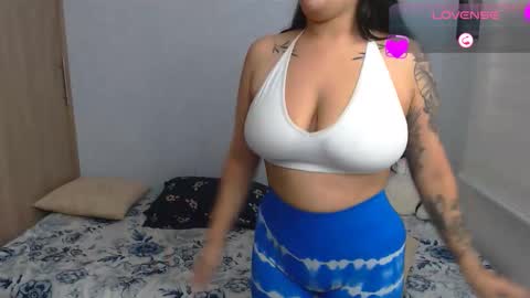 Snapshot of sofia_stonee1 chatting on 10/07/25, 07:00 kanella valery online show from 10/07/25, 07:00