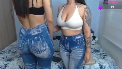 Snapshot of sofia_stonee1 chatting on 11/11/25, 05:46 kanella valery online show from 11/11/25, 05:46