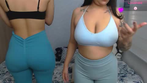 Snapshot of sofia_stonee1 chatting on 11/14/25, 05:22 kanella valery online show from 11/14/25, 05:22