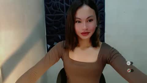 sofia_sweetheart18 online show from 10/17/25, 05:32