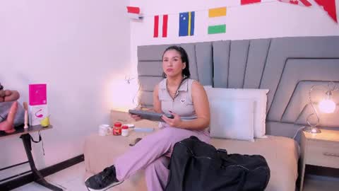 Snapshot of sofia_velez5 chatting on 07/15/26, 11:15 online show from 07/15/26, 11:15
