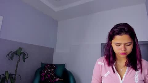 Sofa online show from 10/03/25, 11:18