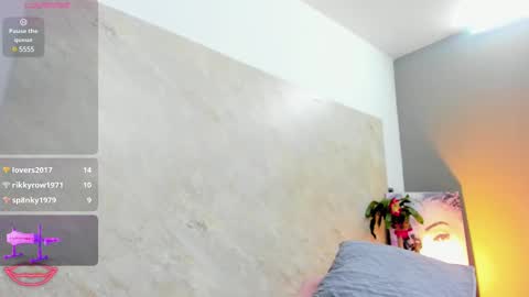 Sofia walke online show from 02/25/25, 03:52