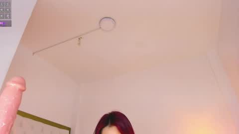 Sara online show from 05/12/26, 01:47